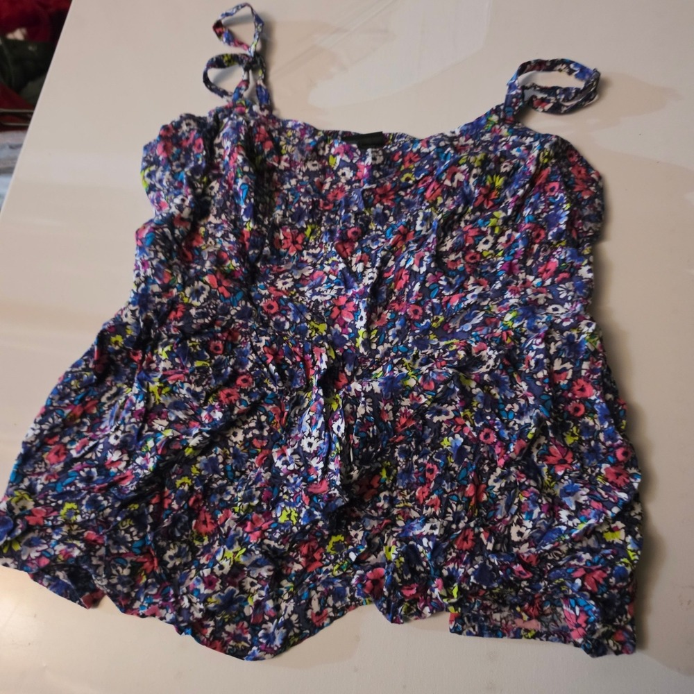 Torrid Women 1 Floral Smocked Cami Top Blue Pink Sleeveless Ruffle Blouse